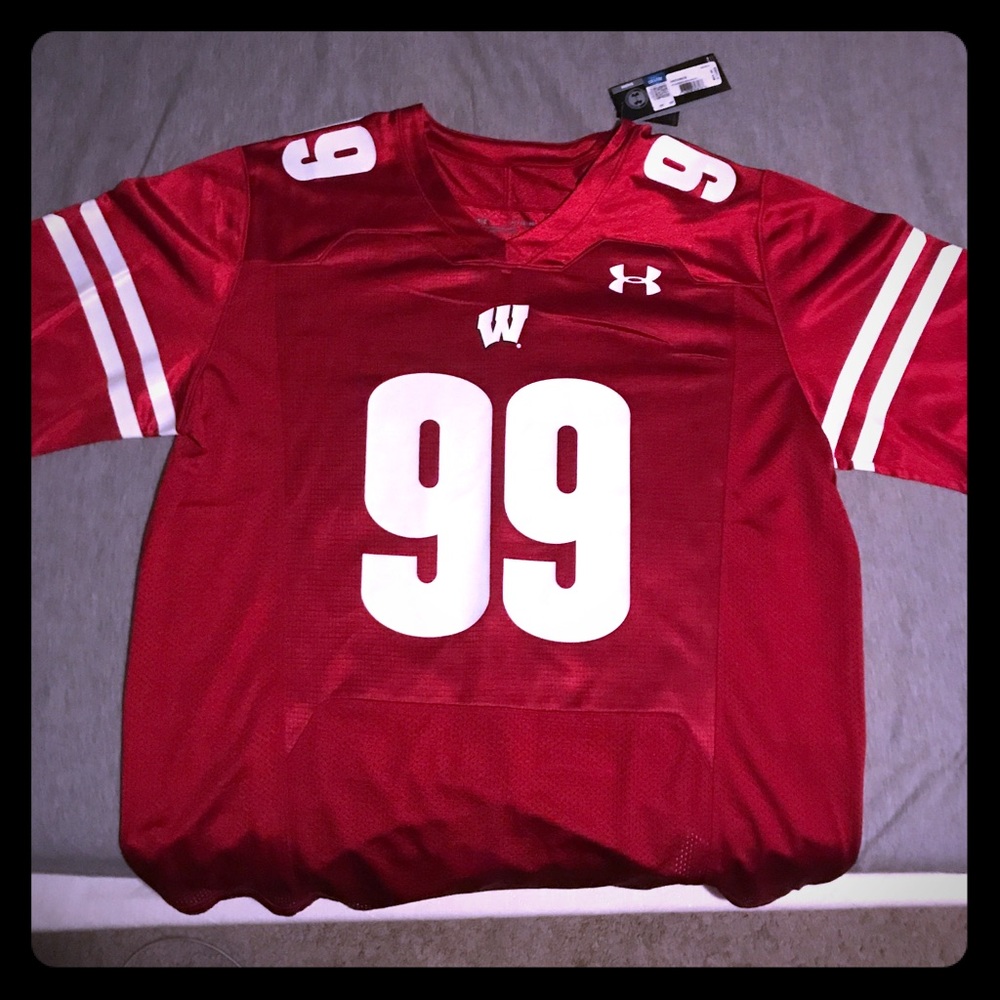 NWT JJ Watt #99 Wisconsin Under Armour jersey